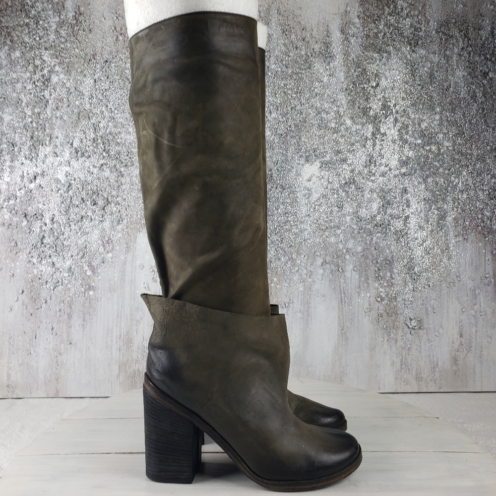 Women's Tall Leather Boots